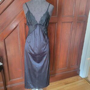 Vintage Black Lace  Satin Slip Dress Nightgown Spaghetti Straps Crisscross Back
